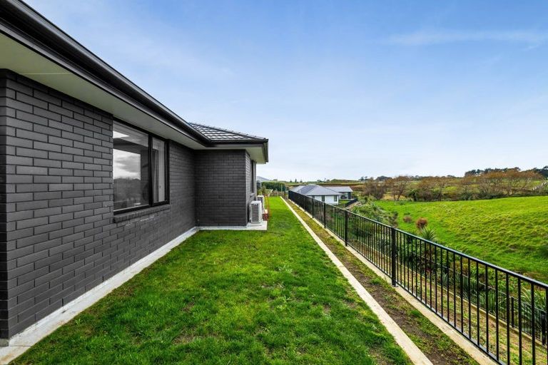 Photo of property in 26 Papawhero Drive, Bell Block, New Plymouth, 4312