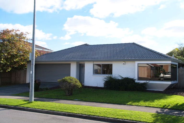 Photo of property in 2/2 Putter Place, Golflands, Auckland, 2013