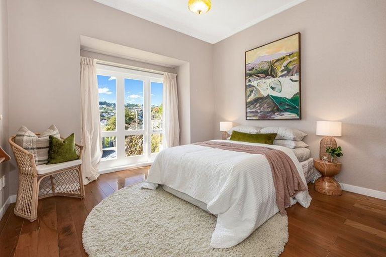 Photo of property in 26 Freeling Street, Island Bay, Wellington, 6023