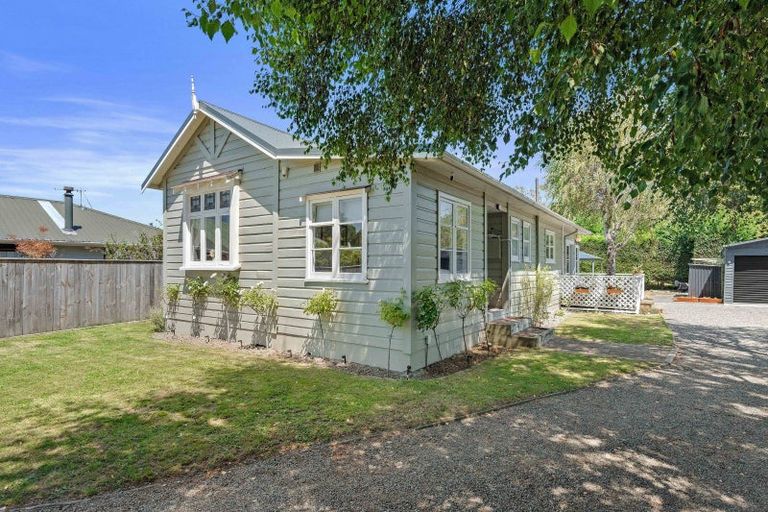 Photo of property in 9 Yule Grove, Greytown, 5712