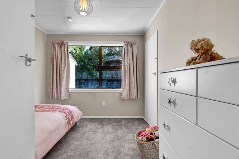 Photo of property in 23 Doralto Road, Frankleigh Park, New Plymouth, 4310