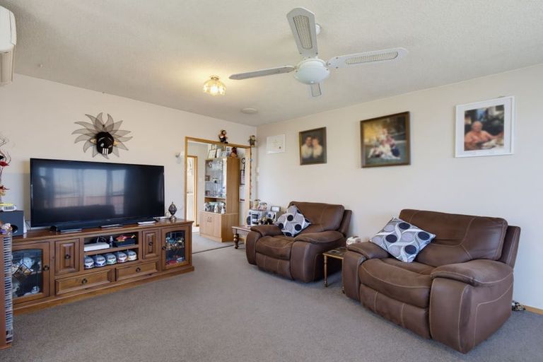 Photo of property in 2/632 Waterloo Road, Templeton, Christchurch, 8042
