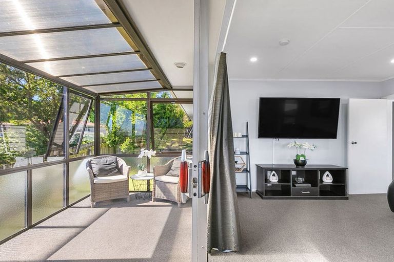 Photo of property in 71 Arahura Crescent, Waitangirua, Porirua, 5024