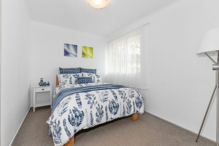 Photo of property in 23 Mandarin Place, Half Moon Bay, Auckland, 2012