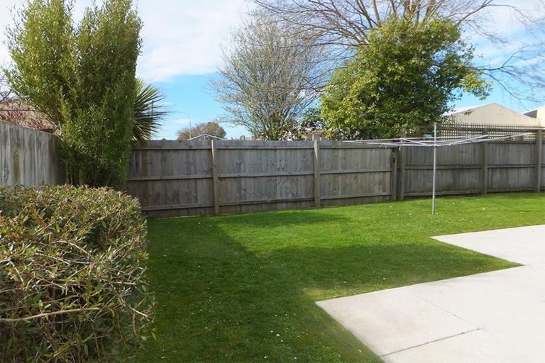 Photo of property in 4/112 Champion Street, Edgeware, Christchurch, 8013