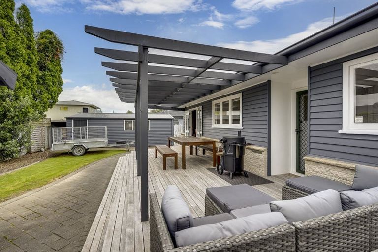 Photo of property in 7 Waterworth Avenue, Onekawa, Napier, 4110