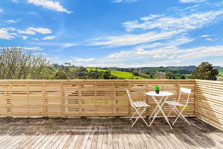 Photo of property in 109 Hurndall Street East, Maungaturoto, 0520