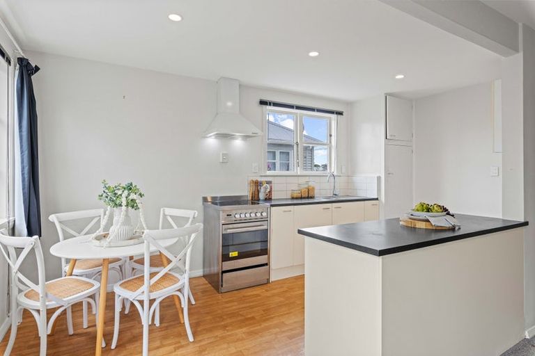 Photo of property in 40 Hoani Street, Papanui, Christchurch, 8053