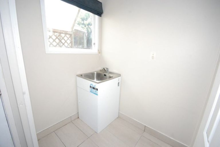 Photo of property in 6 Siska Place, Wattle Downs, Auckland, 2103