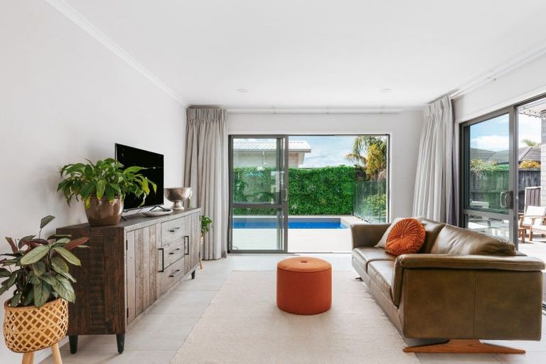 Photo of property in 79 The Boulevard, Papamoa Beach, Papamoa, 3118