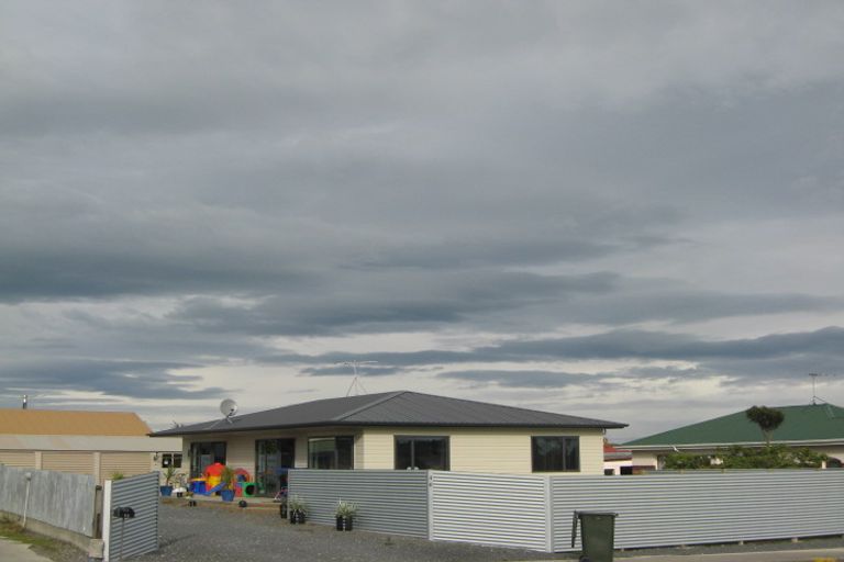 Photo of property in 46 Essex Street, Balclutha, 9230