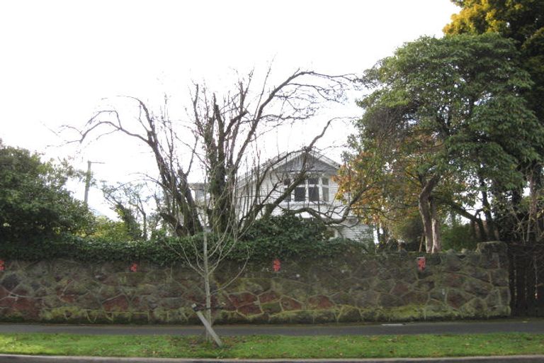 Photo of property in 24 Browns Road, St Albans, Christchurch, 8014