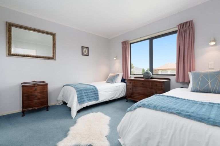 Photo of property in 19 Stableford Drive, Pyes Pa, Tauranga, 3112