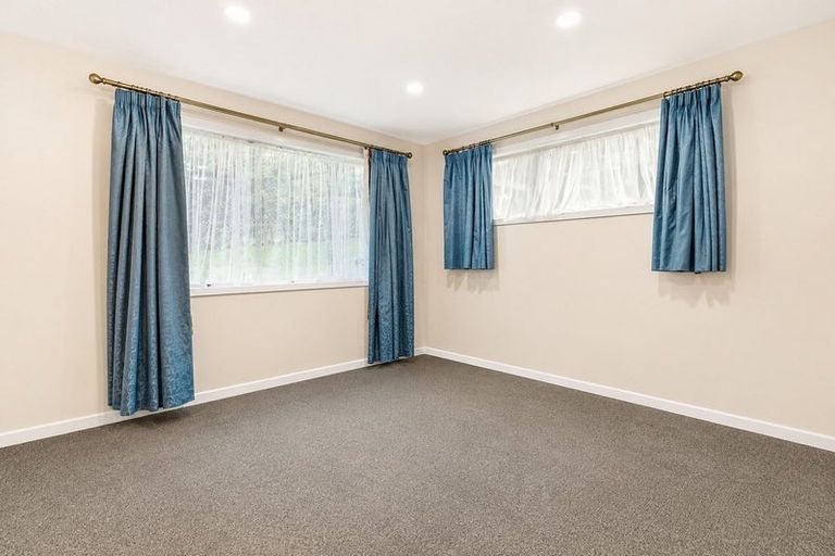 Photo of property in 4 Gallony Avenue, Massey, Auckland, 0614