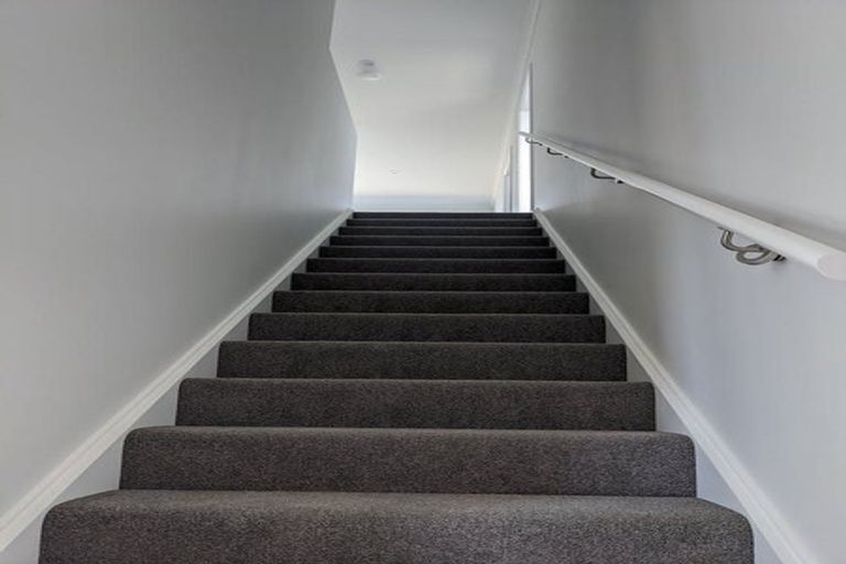 Photo of property in 1b Breakwater Way, Whitby, Porirua, 5024