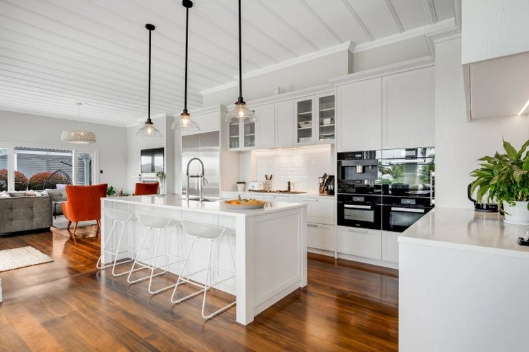 Photo of property in 23 Tudor Park Drive, Whitford, Howick, 2571