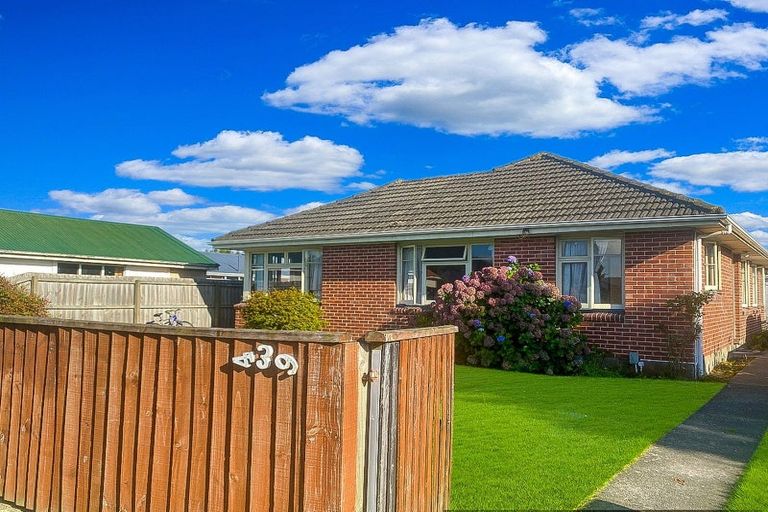 Photo of property in 439 Innes Road, Mairehau, Christchurch, 8052