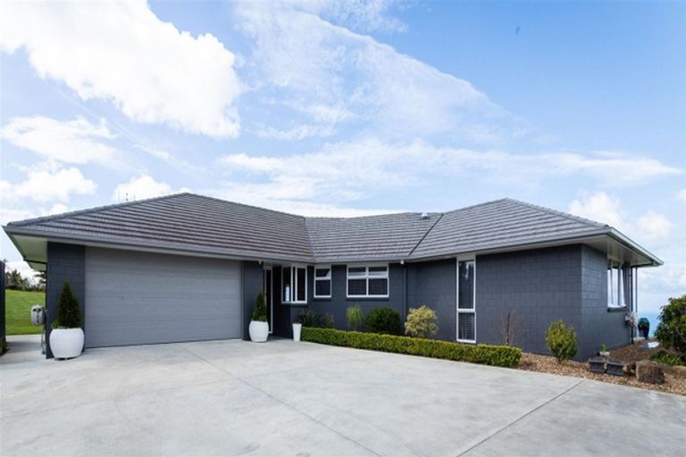 Photo of property in 14 Orokawa Heights Road, Waihi, 3681