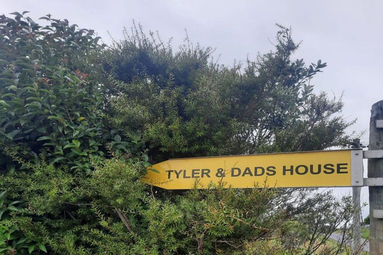 Photo of property in 384 Glenbrook Station Road, Glenbrook, Waiuku, 2681