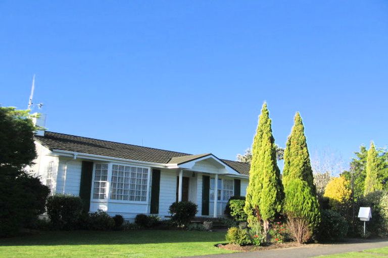 Photo of property in 2 Terry Crescent, Milson, Palmerston North, 4414