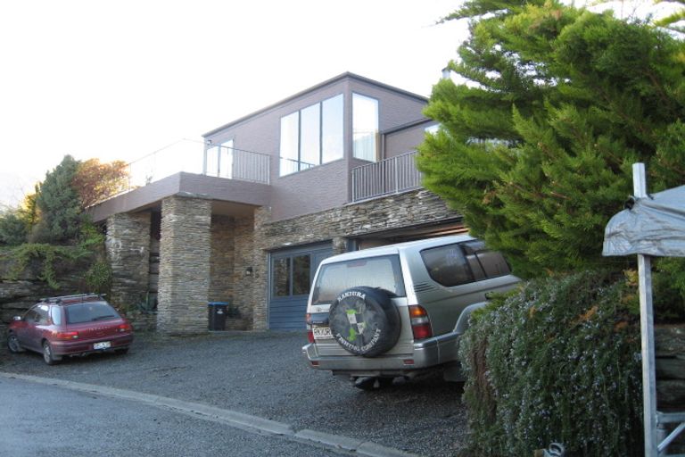 Photo of property in 9 Leeds Lane, Queenstown, 9300