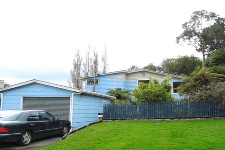 Photo of property in 11 Dickson Street, Macandrew Bay, Dunedin, 9014