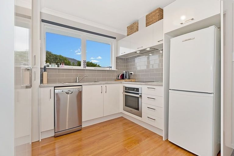 Photo of property in 8a Kinver Place, Spreydon, Christchurch, 8024