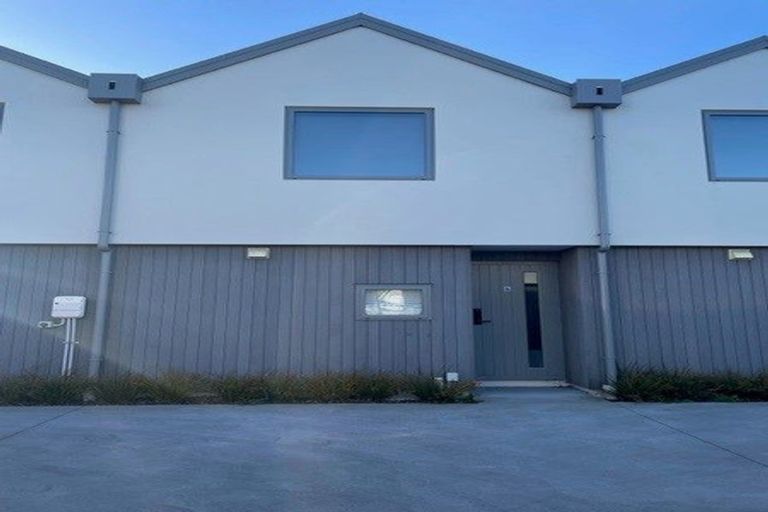 Photo of property in 4/26 Newbridge Place, Ilam, Christchurch, 8041