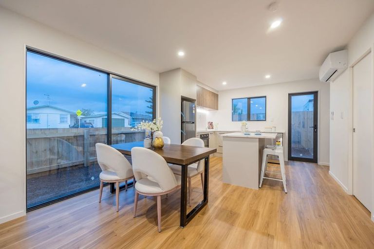 Photo of property in 8e Jupiter Street, Rosehill, Papakura, 2113