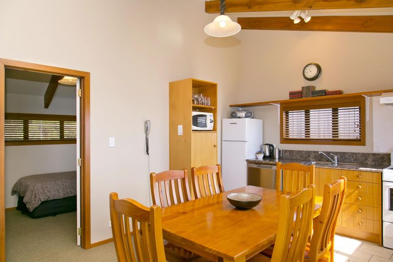 Photo of property in 23/88 Pukawa Road, Pukawa Bay, Turangi, 3381