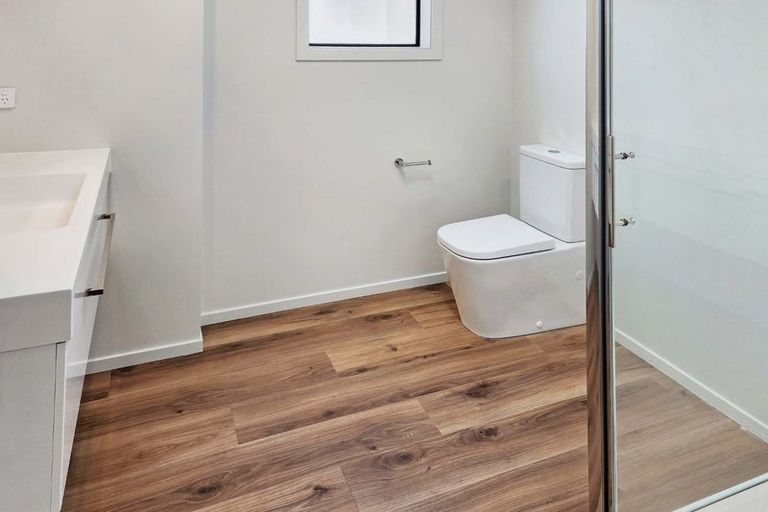 Photo of property in 1/11 Lees Grove, Wainuiomata, Lower Hutt, 5014