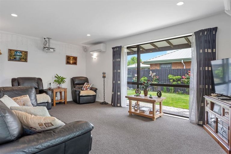 Photo of property in 10 Robert Coup Road, Kaiapoi, 7630