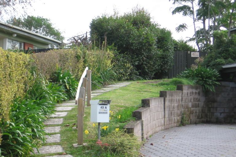 Photo of property in 43 O'halloran Road, Howick, Auckland, 2014