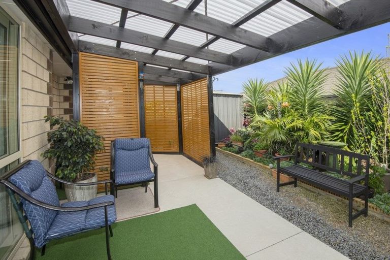 Photo of property in 52 Tamure Place, Ruakaka, 0116