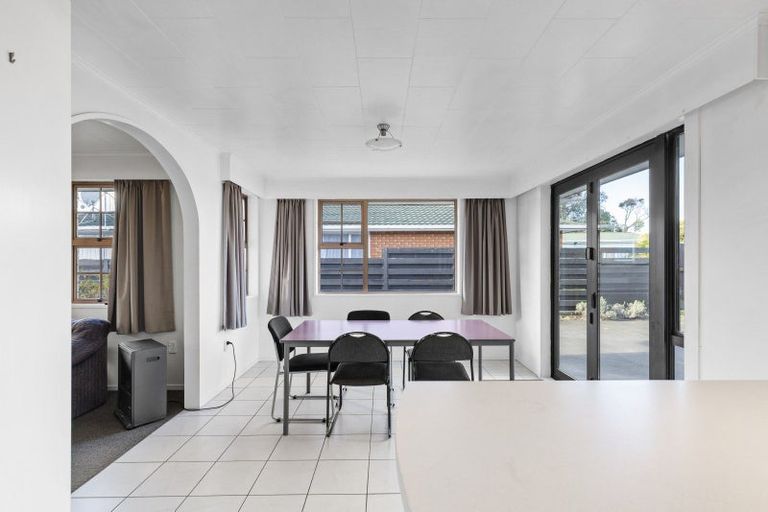 Photo of property in 108 Benmore Avenue, Cloverlea, Palmerston North, 4412