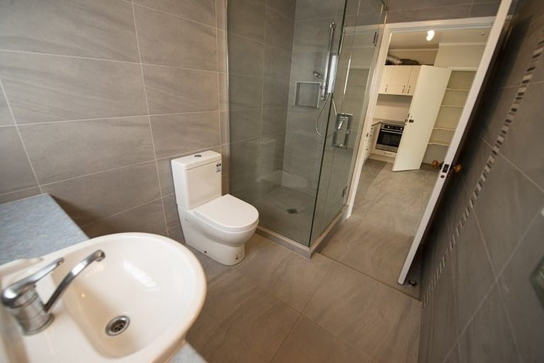 Photo of property in 14 Harper Street, Chatswood, Auckland, 0626