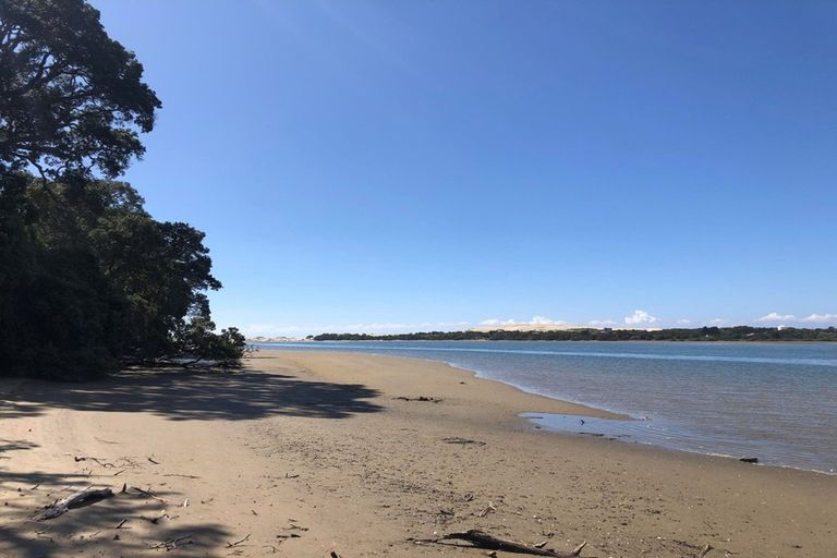 Photo of property in 28b Marram Place, Mangawhai Heads, Mangawhai, 0505