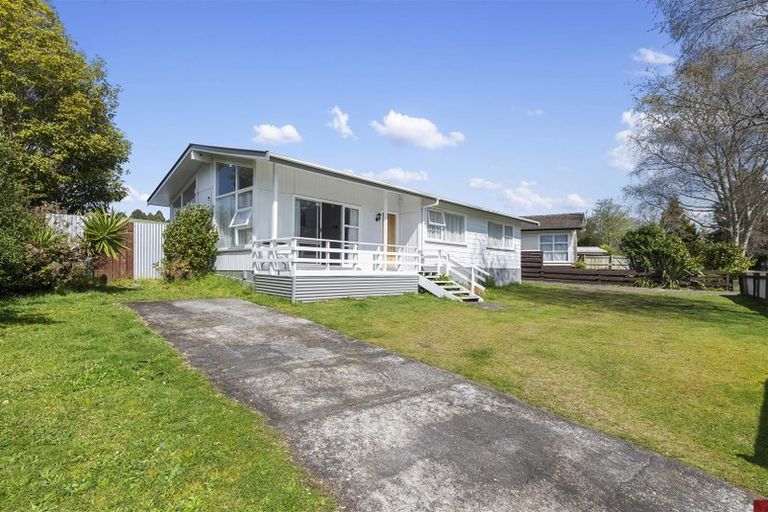 Photo of property in 6 Beryl Place, Pukehangi, Rotorua, 3015