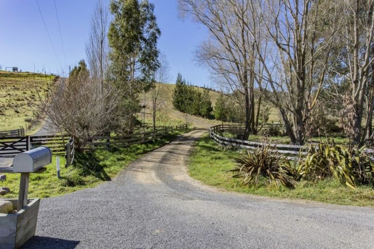 Photo of property in 250 Loburn Kowai Road, Loburn, Rangiora, 7472