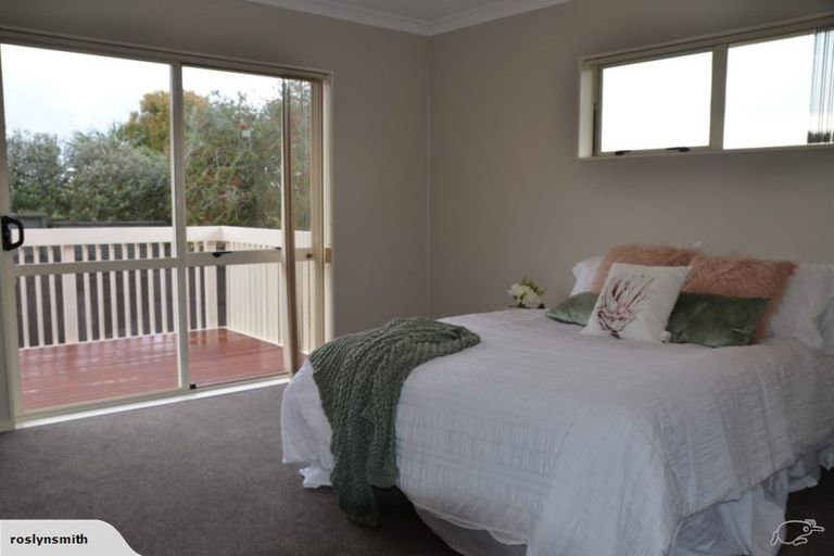 Photo of property in 16 Rathmar Drive, Manurewa, Auckland, 2105