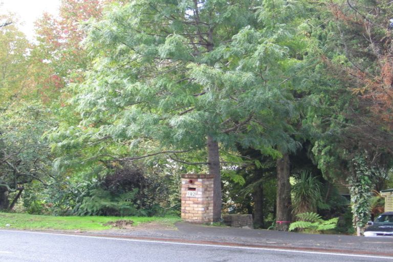 Photo of property in 182 Woodlands Park Road, Titirangi, Auckland, 0604