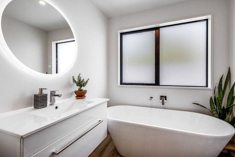 Photo of property in 36 Fairbairn Road, Rolleston, 7614