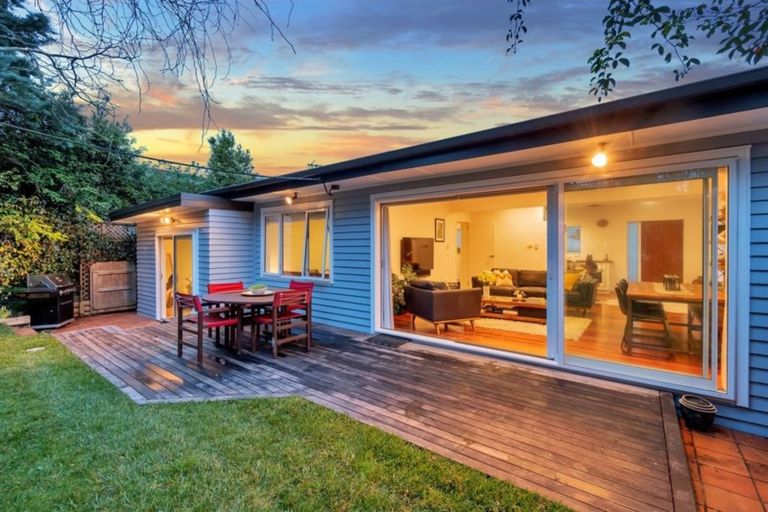 Photo of property in 1/20 Sunrise Avenue, Mairangi Bay, Auckland, 0630