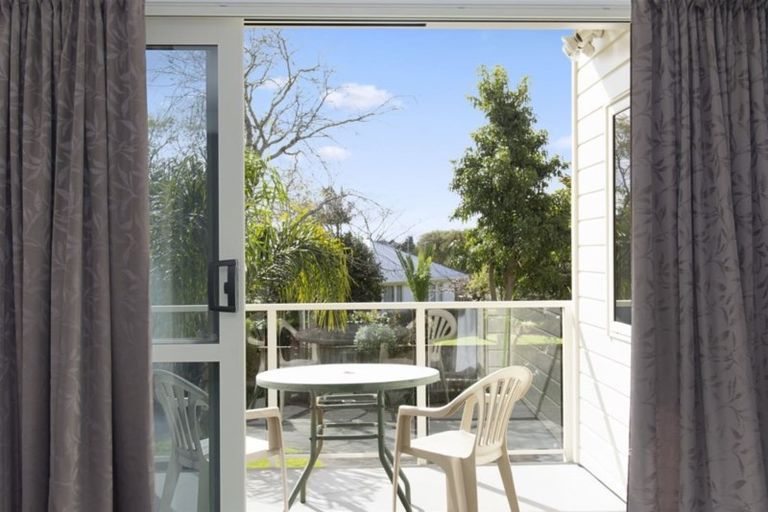 Photo of property in 2/18 Garden Place, Tauranga South, Tauranga, 3112