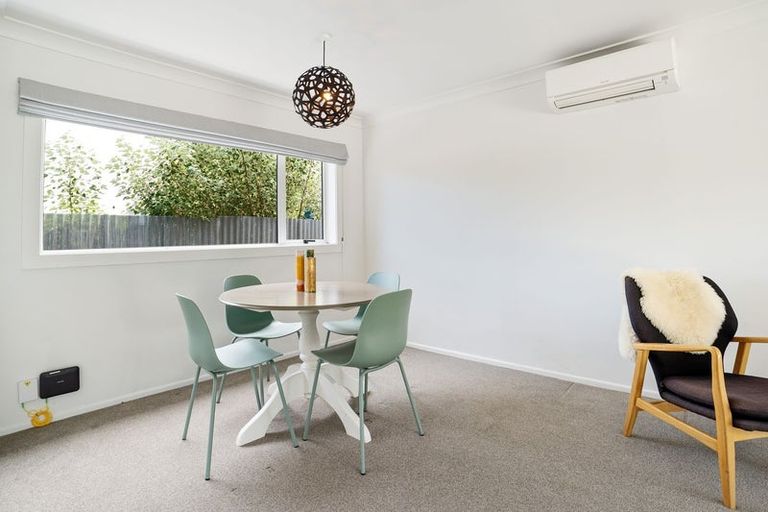 Photo of property in 2/41 Bowhill Road, New Brighton, Christchurch, 8083