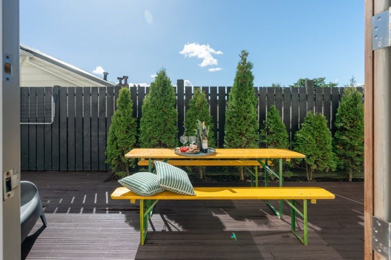 Photo of property in 3/235 Adelaide Road, Newtown, Wellington, 6021