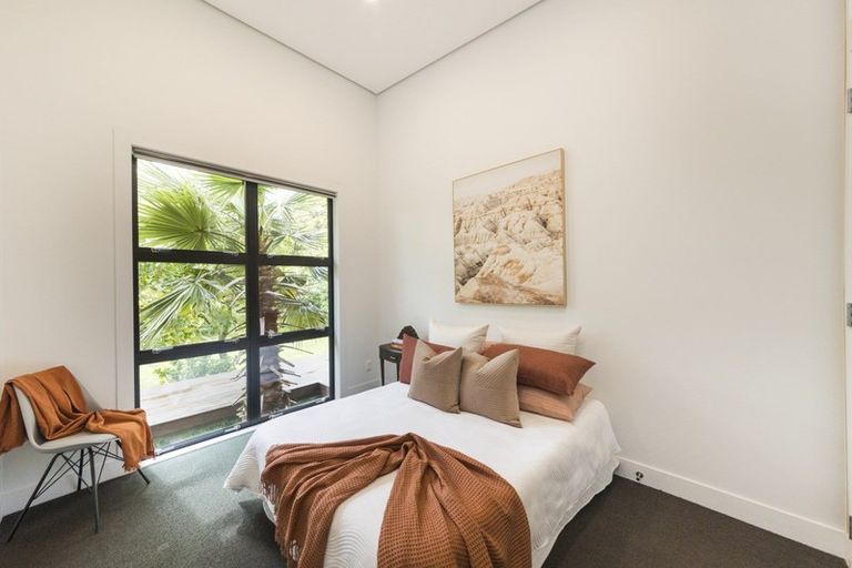 Photo of property in 334 Aokautere Drive, Aokautere, Palmerston North, 4471