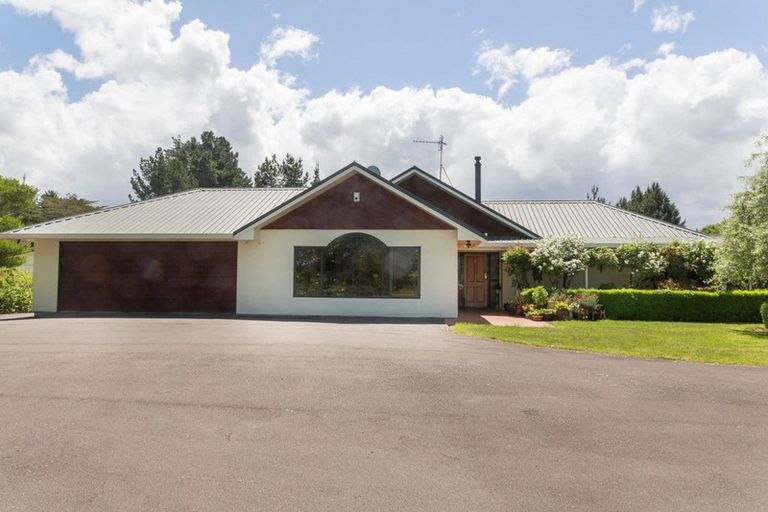 Photo of property in 109 Cole Street, Dannevirke, 4930