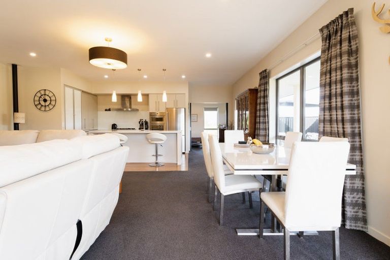 Photo of property in 8 Silver Springs Boulevard, Mosgiel, 9024