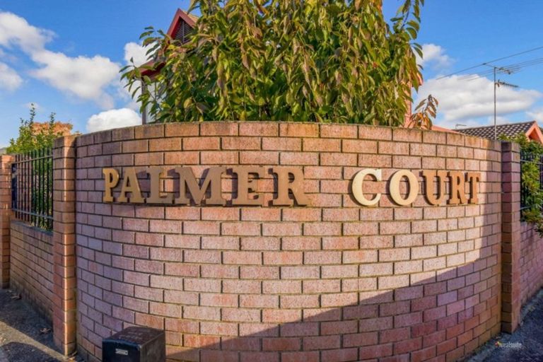 Photo of property in 5/6 Palmer Crescent, Silverstream, Upper Hutt, 5019